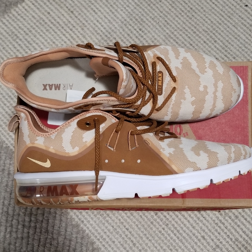 Nike Air Max Sequent 3